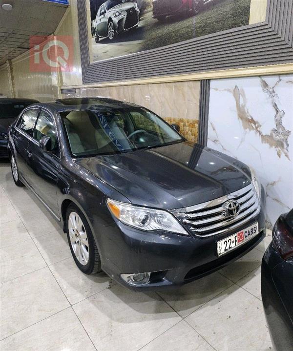 Toyota Avalon 2012 for sale in Iraq - Duhok